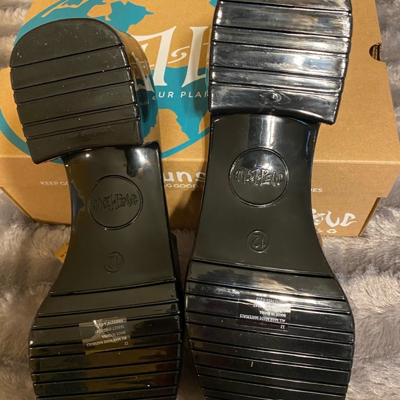 Mad Love Marni Jelly Slide Heels - Picture 2 of 2